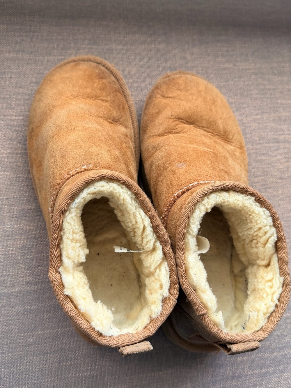 UGG Kids Chestnut Sheepskin-Lined Booties